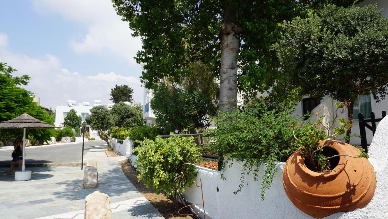 Paphos Gardens, Near Beach Bagian luar foto