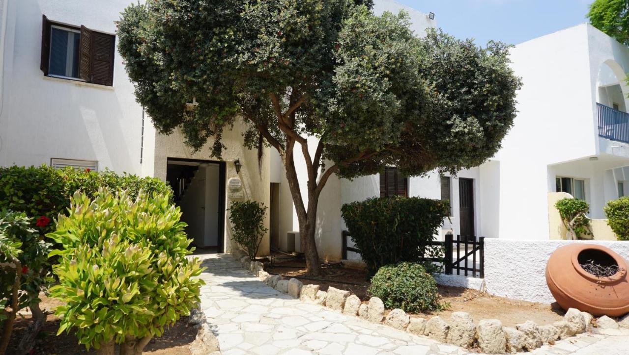 Paphos Gardens, Near Beach Bagian luar foto