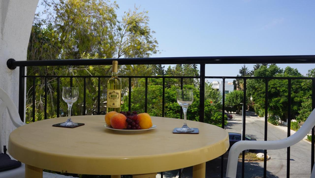 Paphos Gardens, Near Beach Bagian luar foto